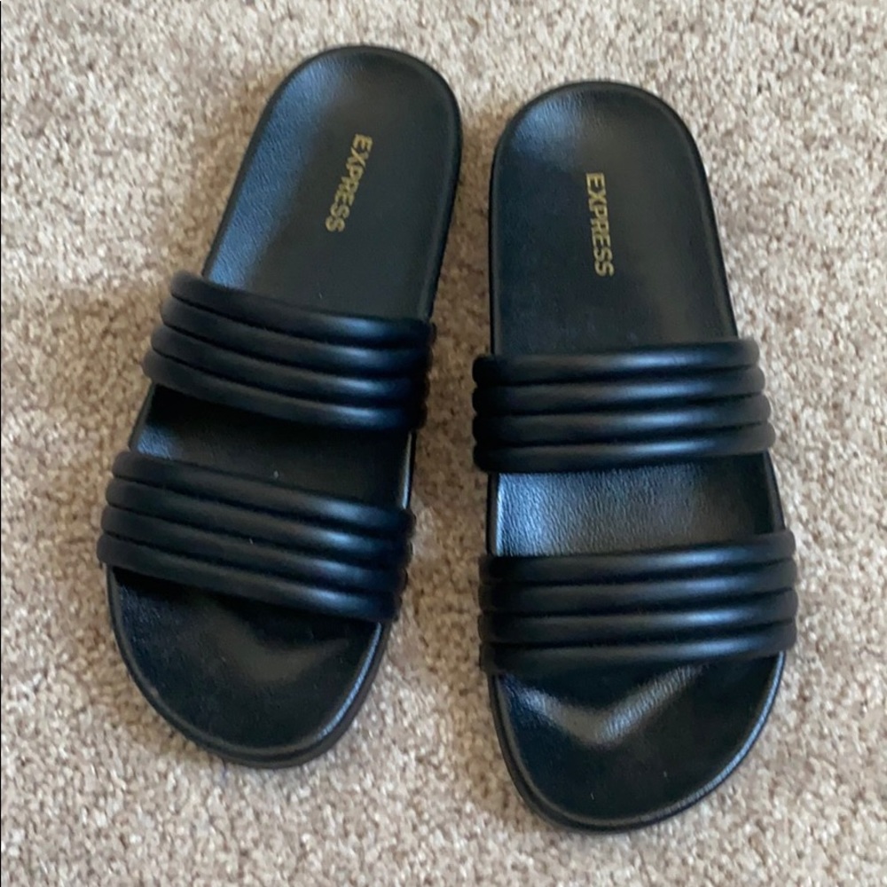 New Express black sandals